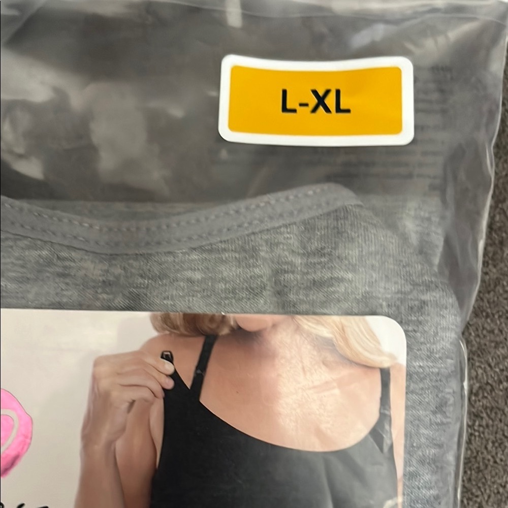 Secret Treasures Black Built-in Shelf Bra Nursing Cami - Picture 7 of 7